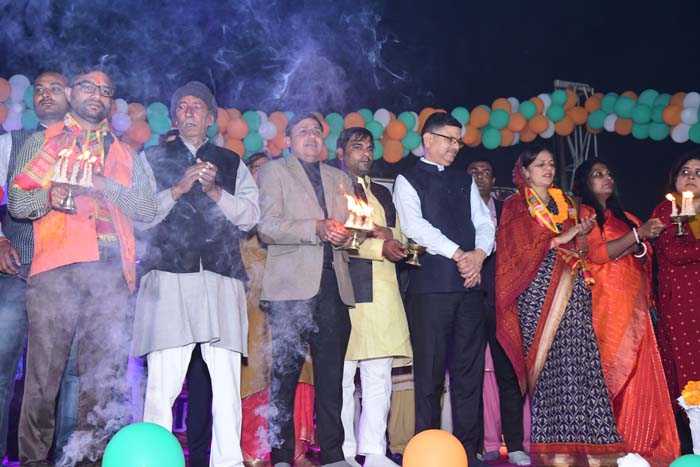 गढ़ गंगा मेला - चिकित्सा शिविर